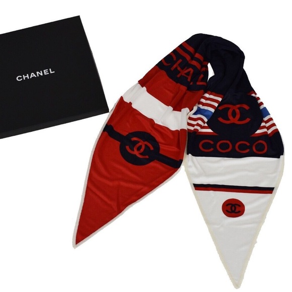 🆕 Chanel CC Large Silk Scarf, in Box 🧣 - Picture 11 of 11